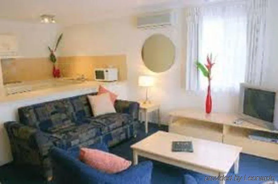 Golden Shores Holiday Club Gold Coast Apartment