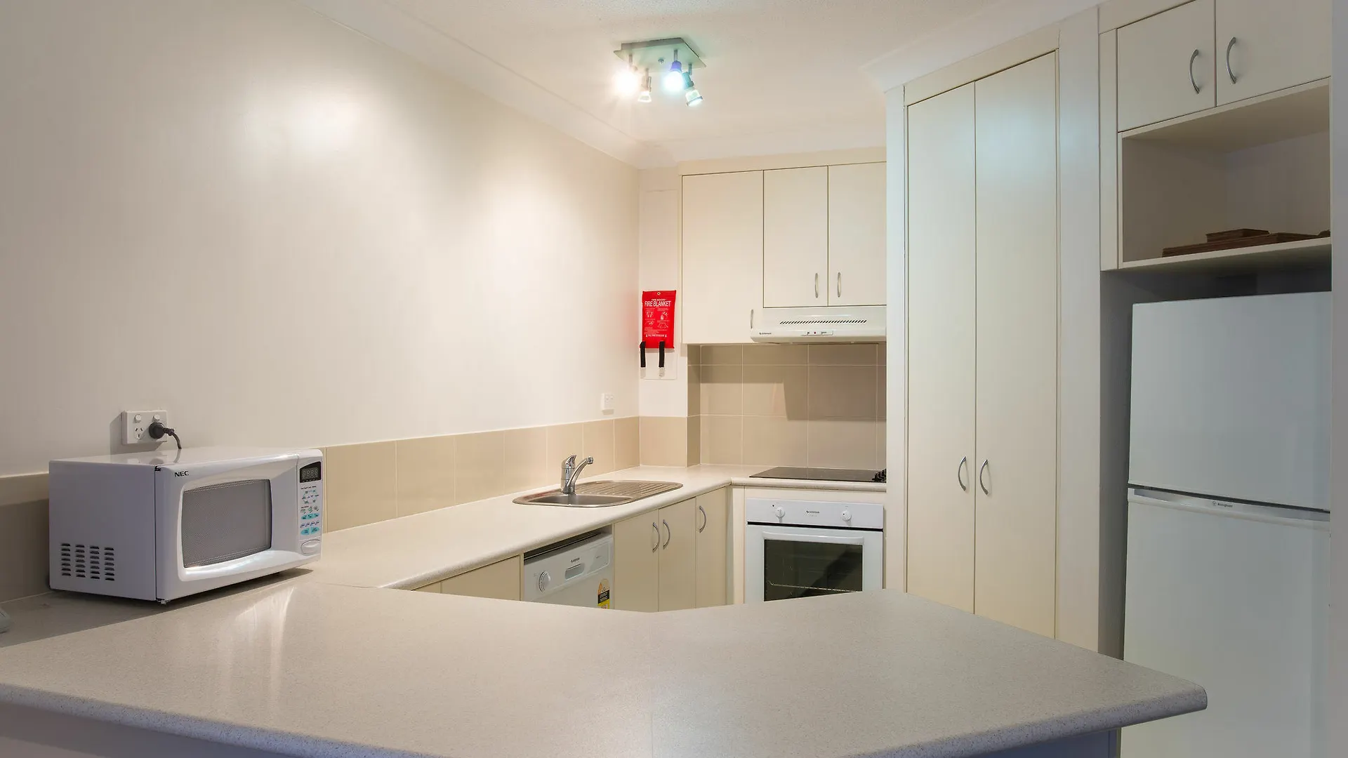 Apartment Golden Shores Holiday Club Gold Coast